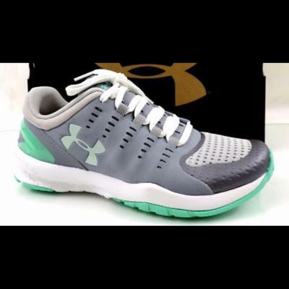 New Charger Under Armour shoes - Picture 1 of 4